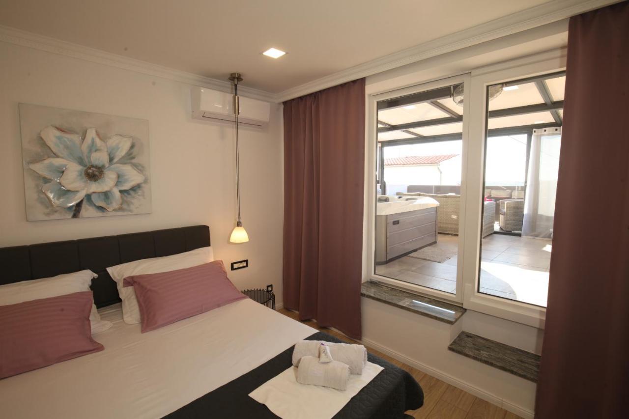 Luxurious Seaview Apartment Šibenik Exterior foto